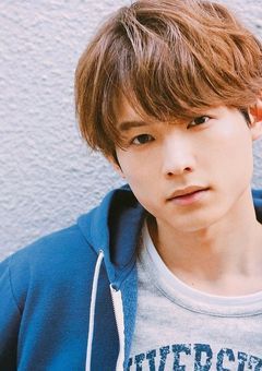 Snow Manの紅一点は松村北斗の彼女でした