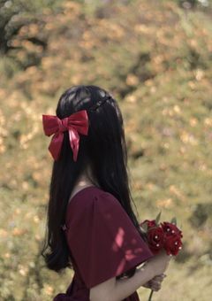 赤色エースの彼女さん