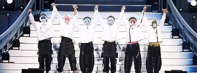 鈴奈！さんの壁紙画像