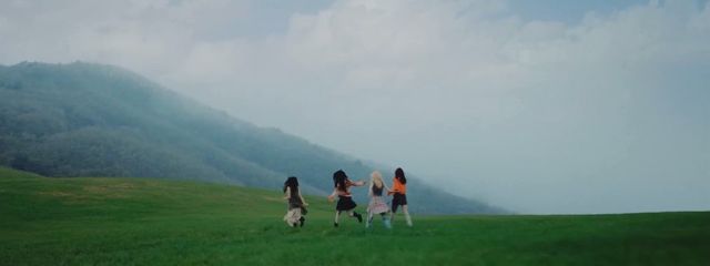 yjmnblueさんの壁紙画像