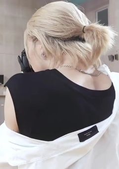 私、彼を愛しているんです。