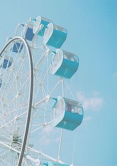 無色は苺に恋をする。