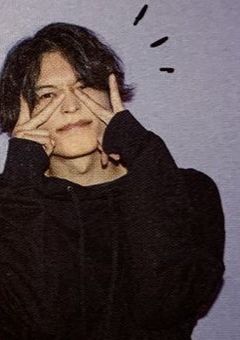 う ち の 松 村 は ロ ー ル キ ャ ベ ツ 男 子