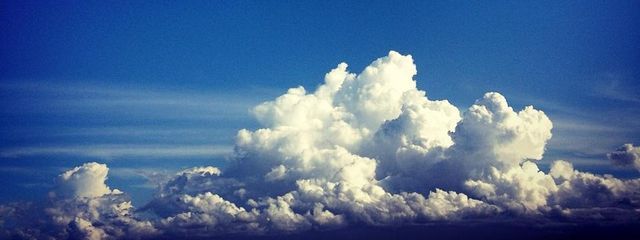 院瀬見墻さんの壁紙画像