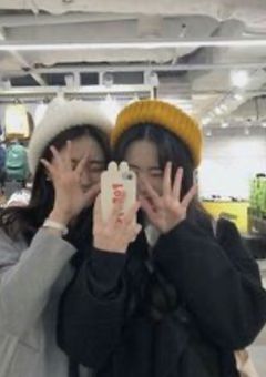 S社の女子グルには彼氏がいます。