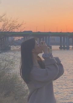 夕暮れ時に見る貴方