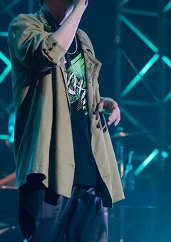 推しに接触してしまいました