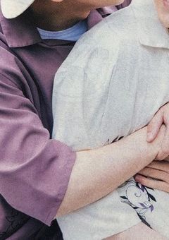   ねこ  、ときどき  にんげん  。