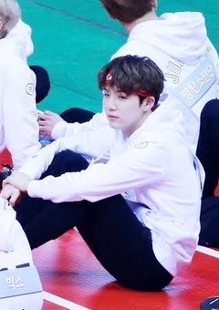 ヒョン達が必ずお前を守るから 。