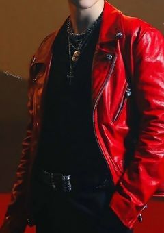 殺人鬼の彼に恋をしてしまいました、、、