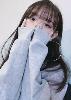 6 人 の 王 子 様 。