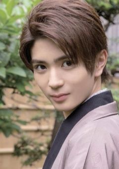 明るい白色のセンターにはある秘密がありました