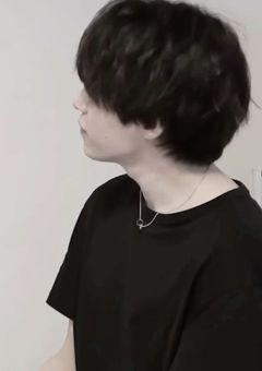 堕ちない君に恋をした