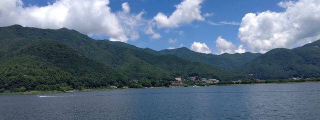 よもぎもちさんの壁紙画像
