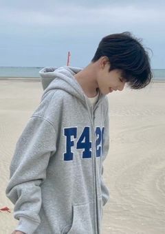 愛されマンネは大変です