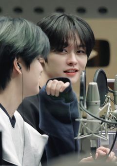 𝟮𝗠𝗜𝗡 𝗥𝗢𝗢𝗠