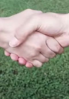 自分の寿命をあげられる女性