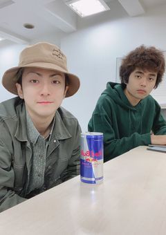 学校で孤立していた私に君は声をかけて微笑んだ。