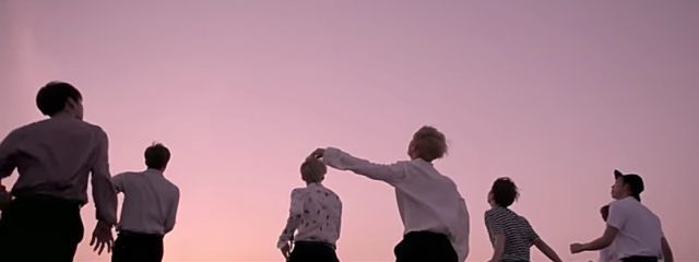 🥀인🧸_凛さんの壁紙画像