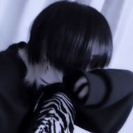 有栖 初華〜🎲🤍💜🐇〜さんのアイコン画像