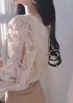 防 弾 少 女 .