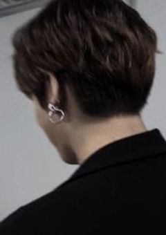 　　先輩　、俺だけ見てて　