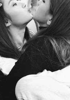 病弱生徒会長、✘✘✘✘だった件.