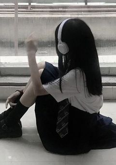 今 日 か ら 兄 は 7 人 の 王 子 。