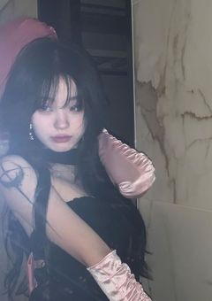 　　愛されマンネ  .　　