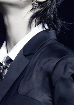 彼氏に監禁されています