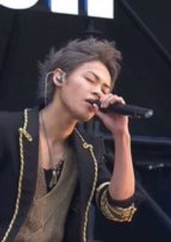 KAT-TUN 上田竜也