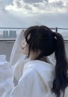 スタエン学院の副生徒会長は生徒会の紅一点。