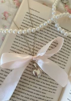 𝗨𝗻𝗿𝗲𝗾𝘂𝗶𝘁𝗲𝗱 𝗹𝗼𝘃𝗲