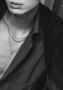 Hedgehogs are dangerous if touched🦔