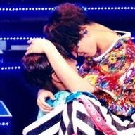 𝑳 𝒖 𝒏 𝒂 @ 低浮 . ほぼ活動休止 . 林檎さんのアイコン画像