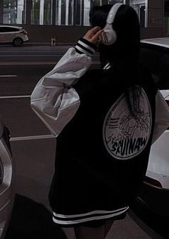 強すぎる女、嫌われてる件。