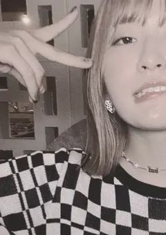 貴 方 は 私 を 愛 し て く れ ま す か ？