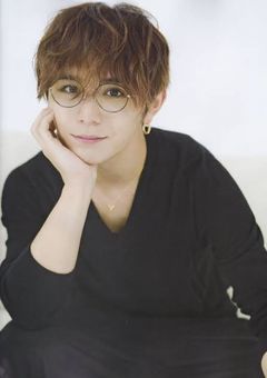 母が再婚したら推しが義兄になりました