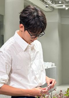 えへへ…、俺、えっちなの笑
