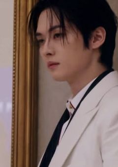 　" 元 "  可愛かった幼馴染 .