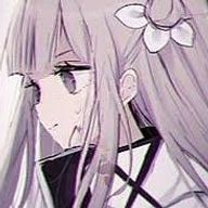 甘 宮 呪 愛 @　低浮さんのアイコン画像