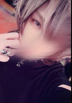 ドSなホストの裏側は吸血鬼でした！？