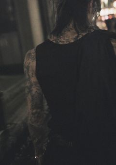 〈BL〉残滓は夜に溶ける〈🖤🧡〉