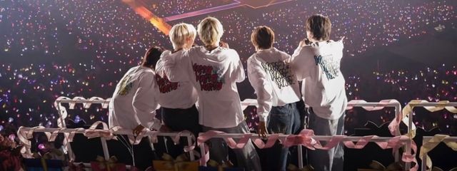 ここみ🤯❤️🍫さんの壁紙画像