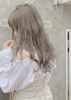 は ぴ ら き 紅 一 点 !!