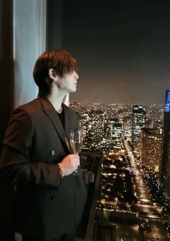 君が星で僕は太陽