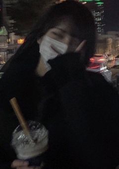 SnowMan紅一点の秘密 ． 