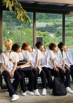 ТWSのマネ になりました 。