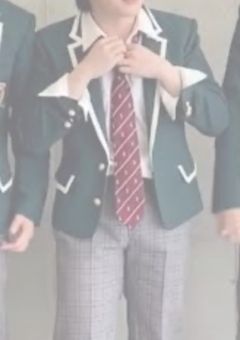 𝗜𝗻 𝗹𝗼𝘃𝗲 𝘄𝗶𝘁𝗵 𝗮 𝘁𝗿𝗮𝗻𝘀𝗳𝗲𝗿 𝘀𝘁𝘂𝗱𝗲𝗻𝘁 , 