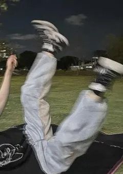 美人が男装しています。